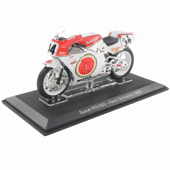 ISSUE 8 – Suzuki RGV500 – Kevin Schwantz